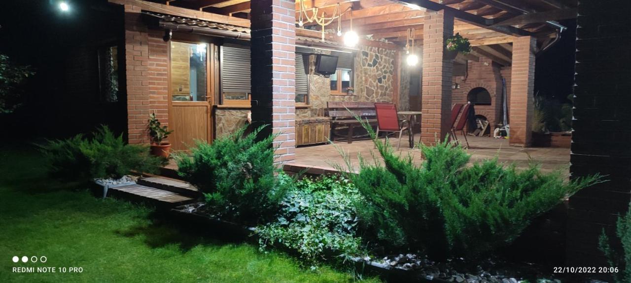 View Cozia Villa Călimăneşti Exterior foto
