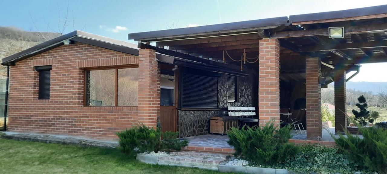 View Cozia Villa Călimăneşti Exterior foto